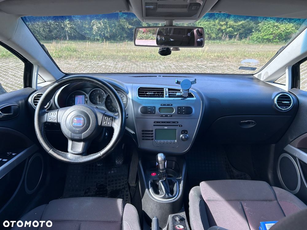 Seat Leon 2.0 TDI Stylance - 8