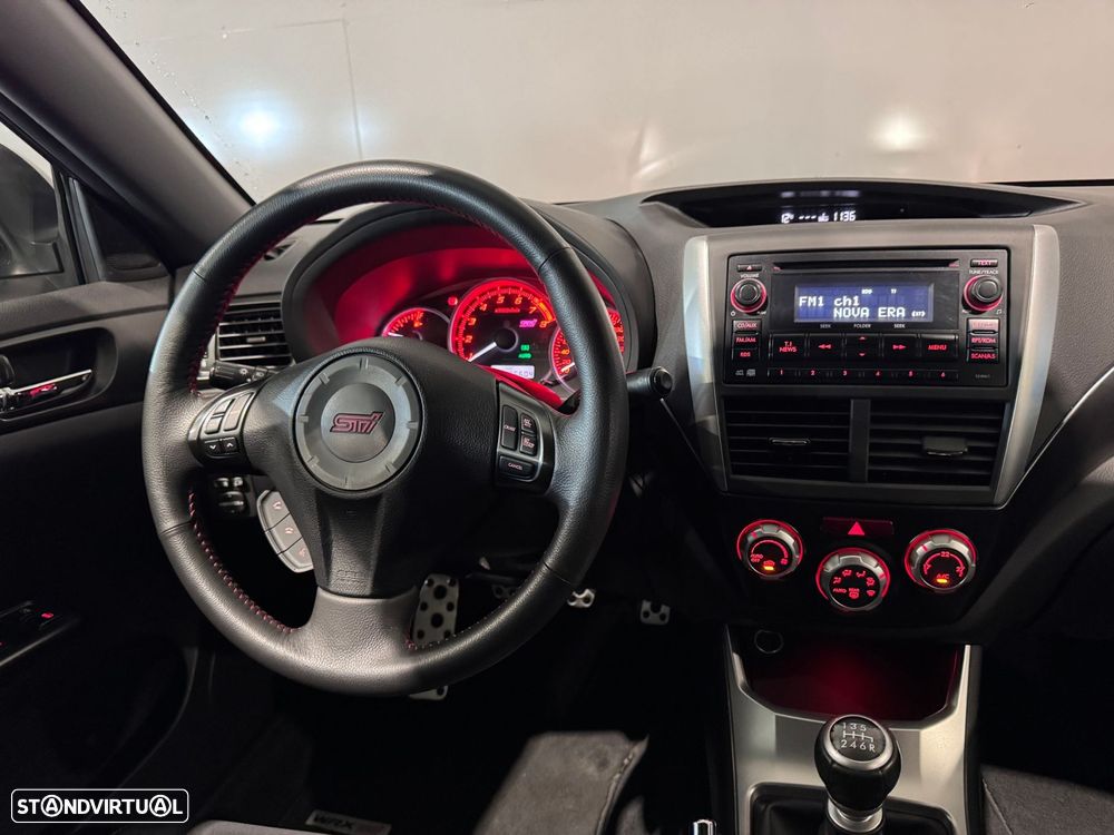 Subaru Impreza 2.5 WRX STi - 17