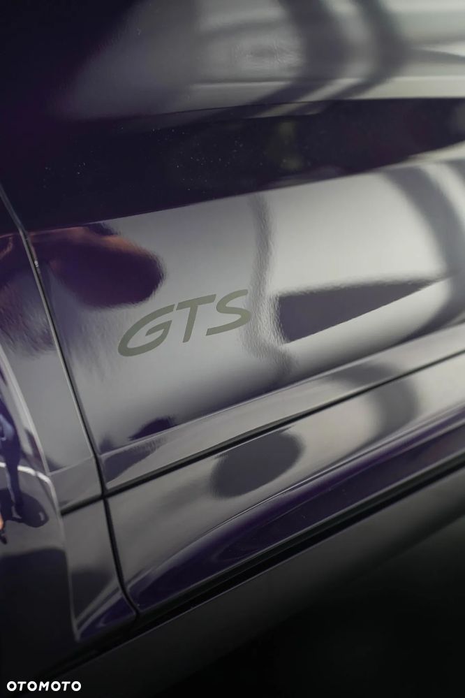 Porsche Cayenne Coupe GTS - 11