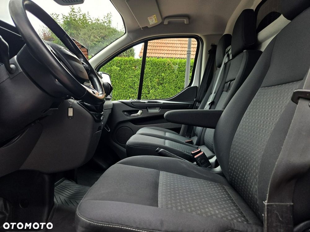 Ford Transit Custom - 8