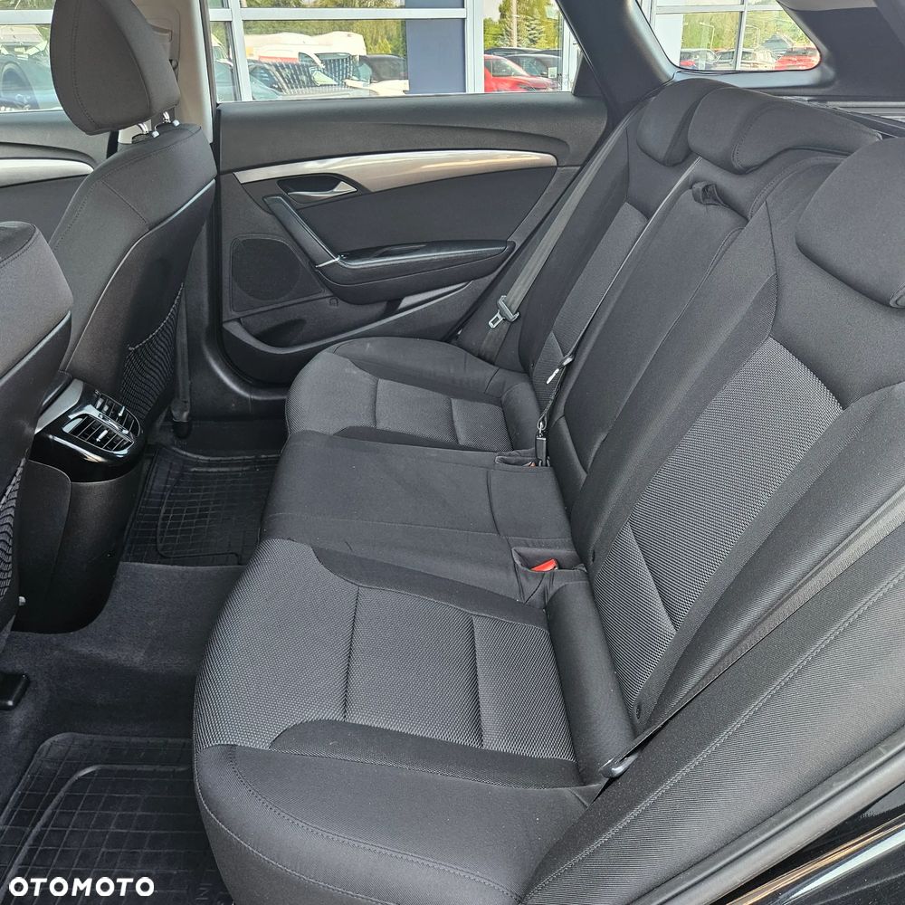 Hyundai i40 1.7 CRDi BlueDrive Classic DCT - 11