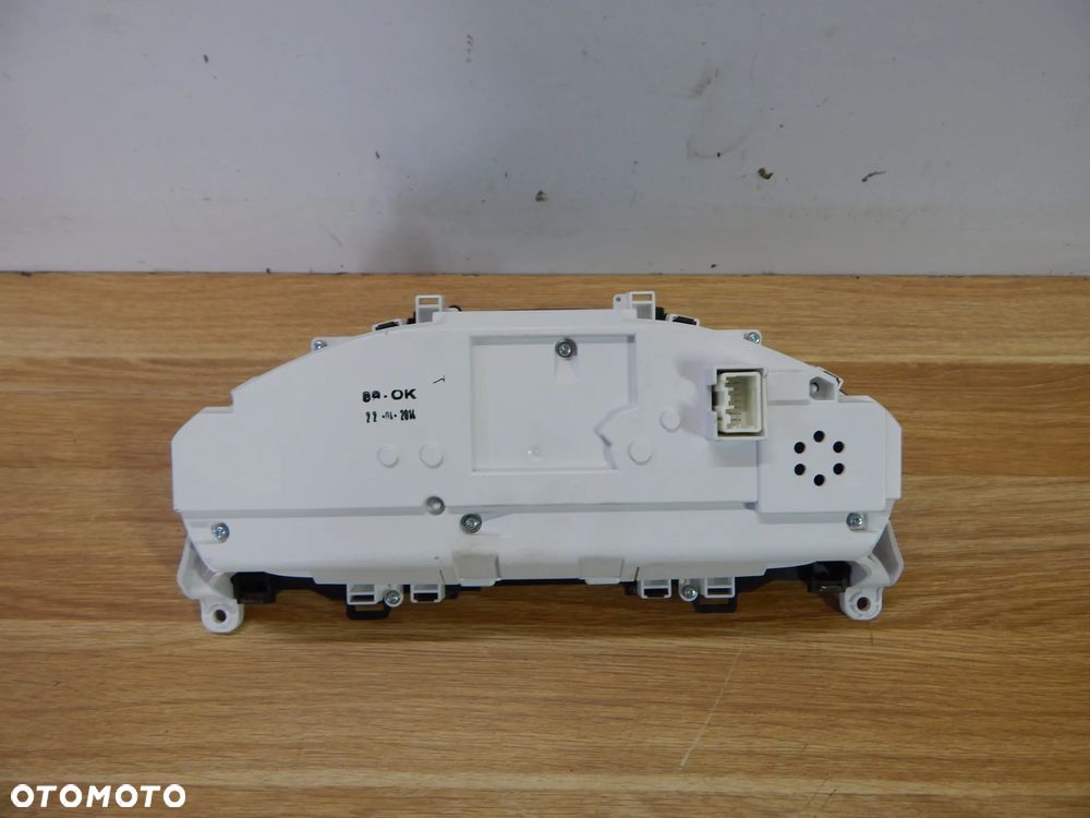 Licznik zegar 1.6 2.0 2.4 auto VOLVO V60 s60 xc70 v70 10-17 31327746 Łuków części - 3