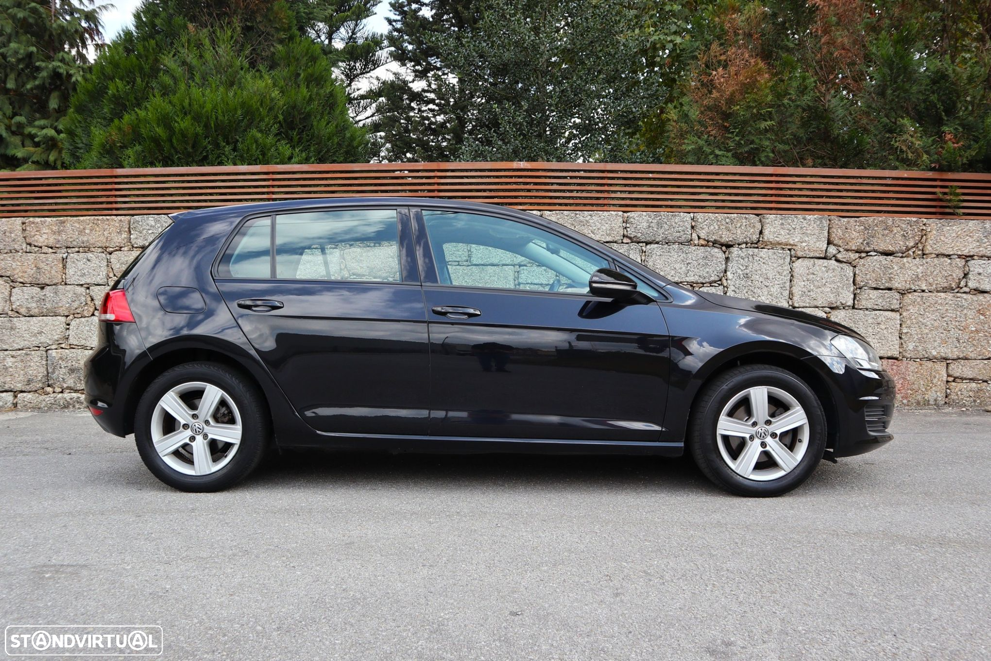 VW Golf - 8