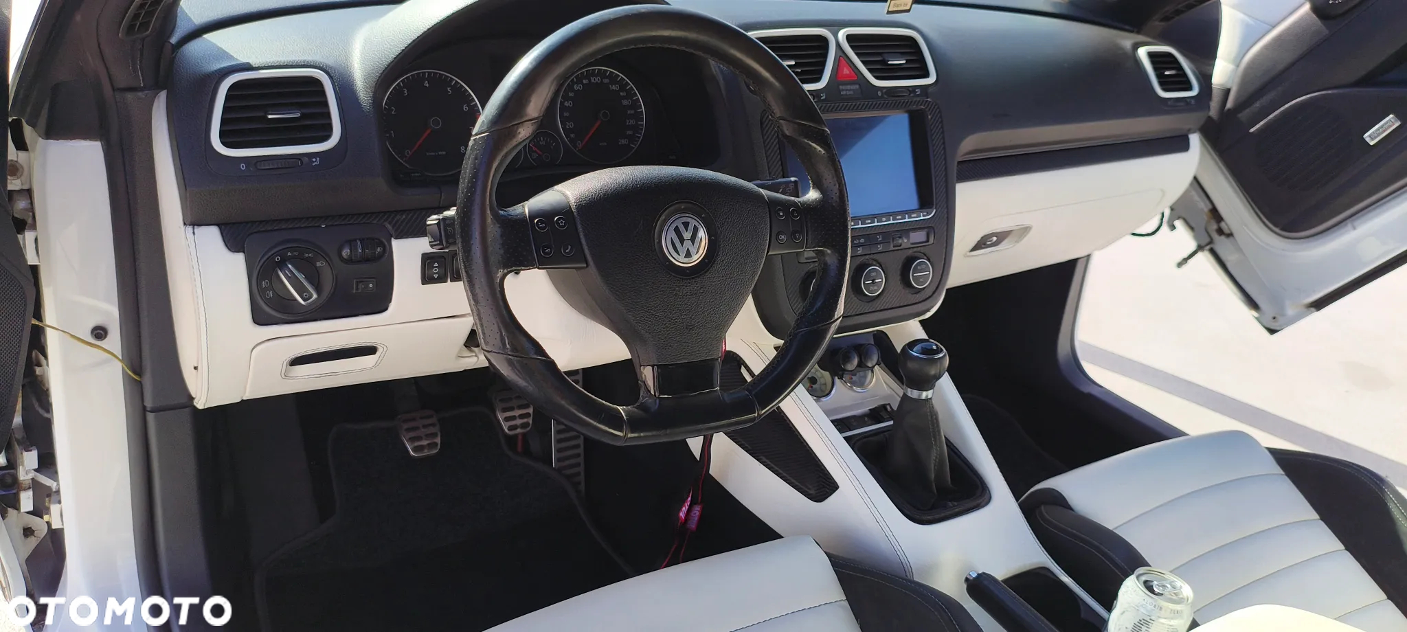 Volkswagen Scirocco 1.4 TSI Perfectline R-Style - 24