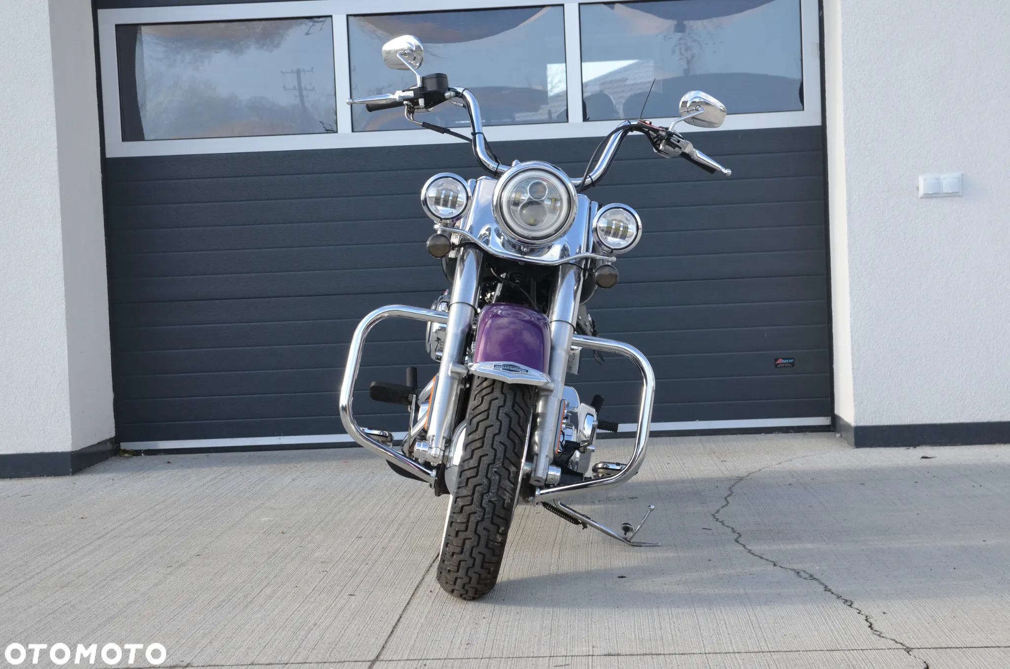 Harley-Davidson Softail Deluxe - 11
