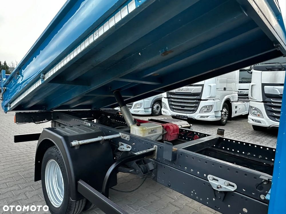 Iveco DAILY 35C15 / 3.0 150KM / WYWROTKA 3.3M / NISKI PRZEBIEG / WYJĄTKOWY KOLOR / BLIŹNIAK / KLIMA / BEZ ADBLUE / SPROWADZONE Z FRANCJI - 19