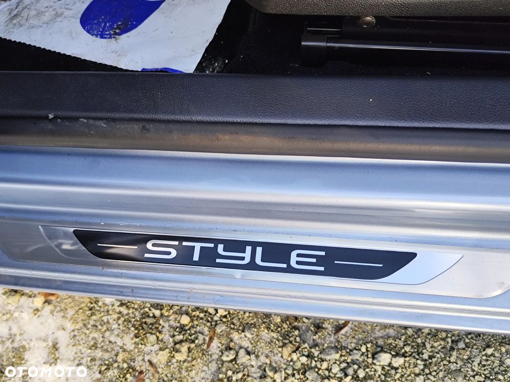 Volkswagen Golf 1.2 TSI Style - 18