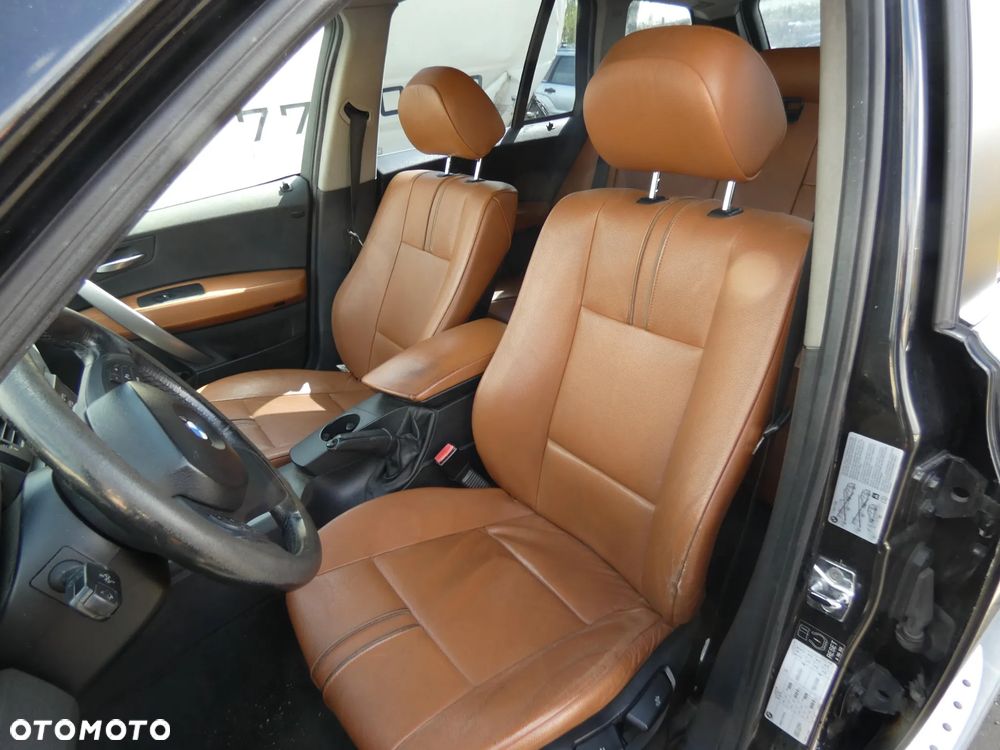 BMW X3 E83 *SAMOCHÓD NA CZĘŚCI*475 ( BLACK SAPPHIRE METALLIC ) / MASKA, LAMPA, DRZWI,ABS,PRZEKŁADNIA, KLAPA, BELKA, DESKA, FOTELE, KANAPA, ĆWIARTKA KIEROWNICA, ZAWIESZENIE, KOMPLETNY PRZÓD, LICZNIK, ZEGARY - 3