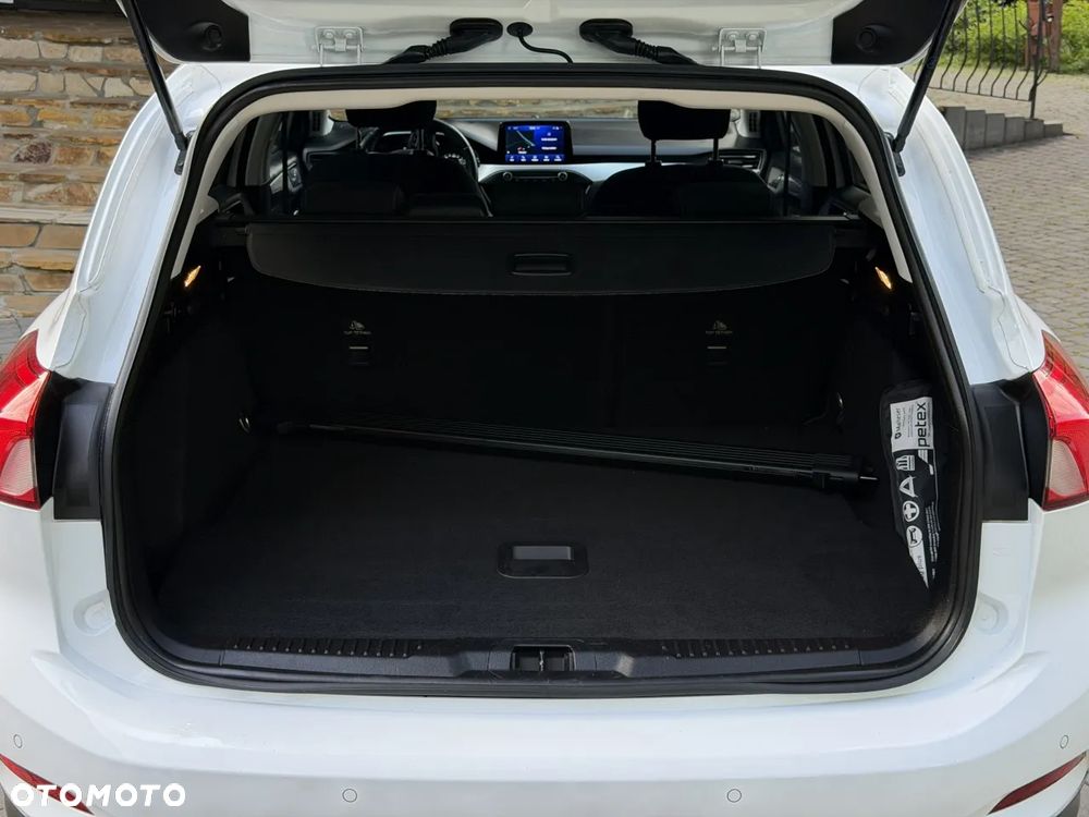 Ford Focus 1.5 EcoBlue Start-Stopp-System TITANIUM DESIGN - 22