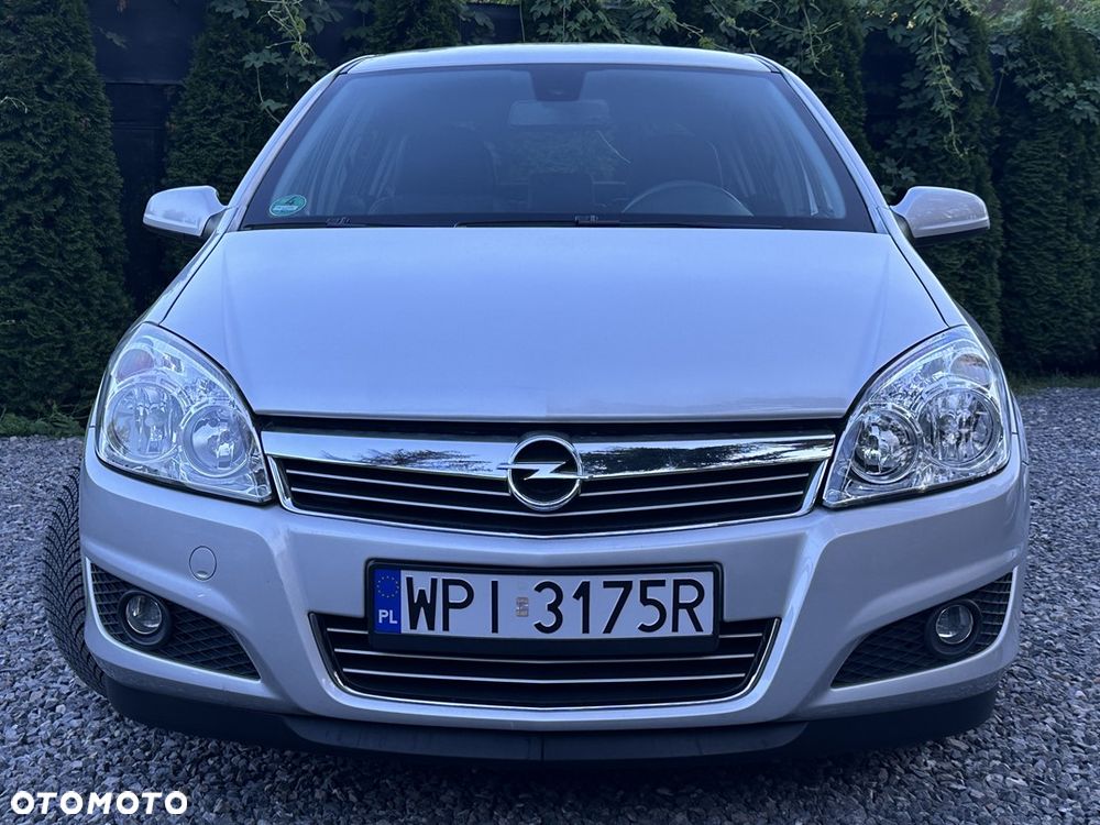 Opel Astra 1.6 Exklusiv - 5