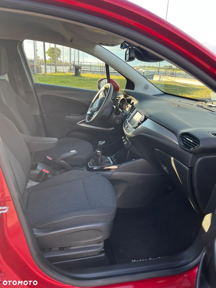 Opel Crossland X 1.2 Enjoy - 4