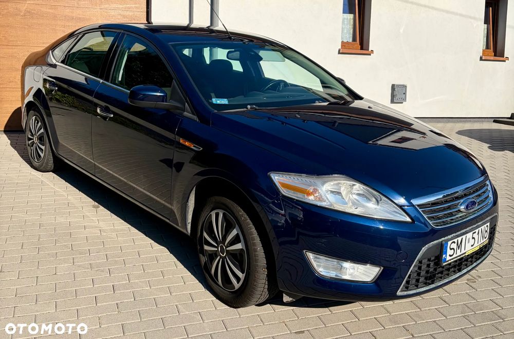 Ford Mondeo 2.0 Ghia - 7