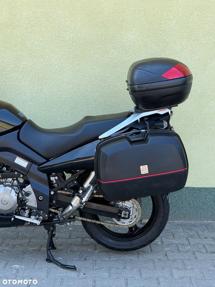 Suzuki DL - 25