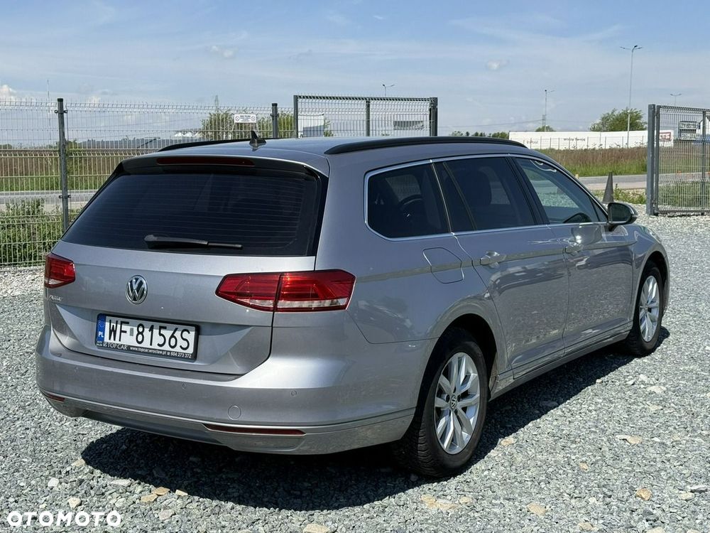Volkswagen Passat Variant 2.0 TDI BMT Comfortline DSG - 9