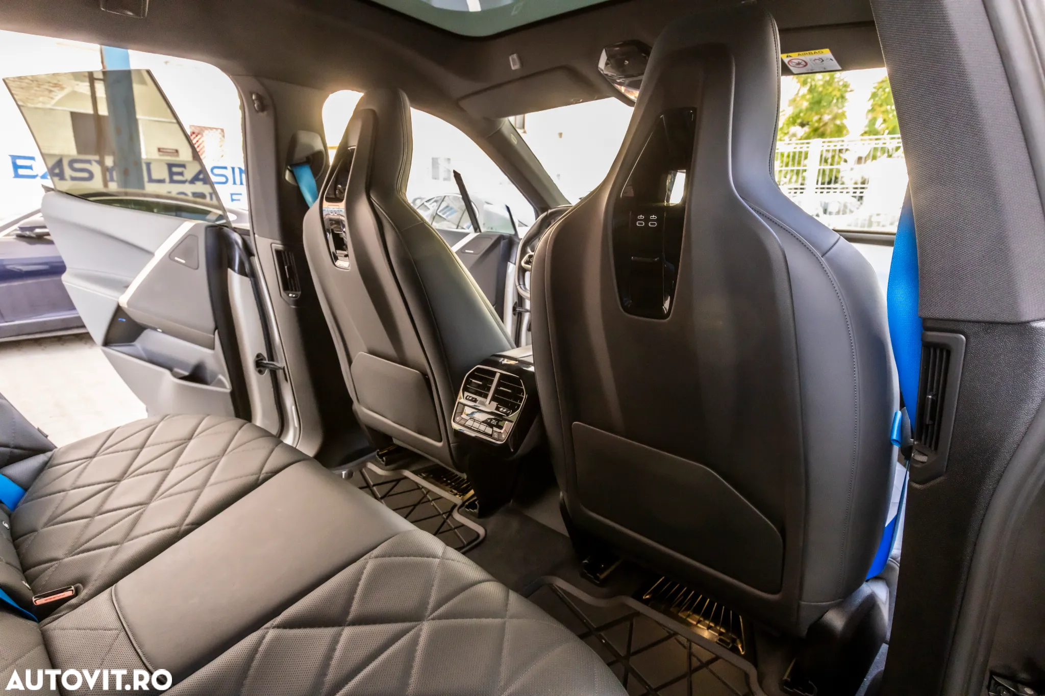 BMW iX xDrive40 - 15