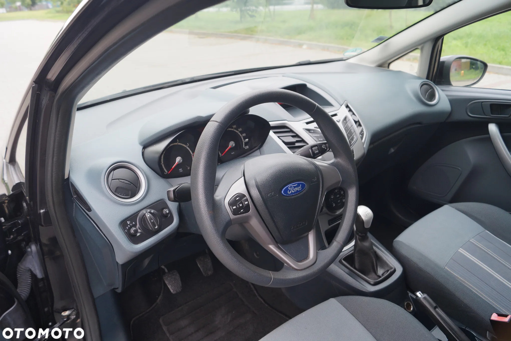 Ford Fiesta 1.25 Trend - 14