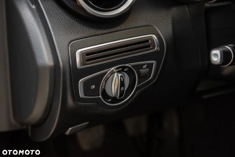 Mercedes-Benz Klasa C - 17