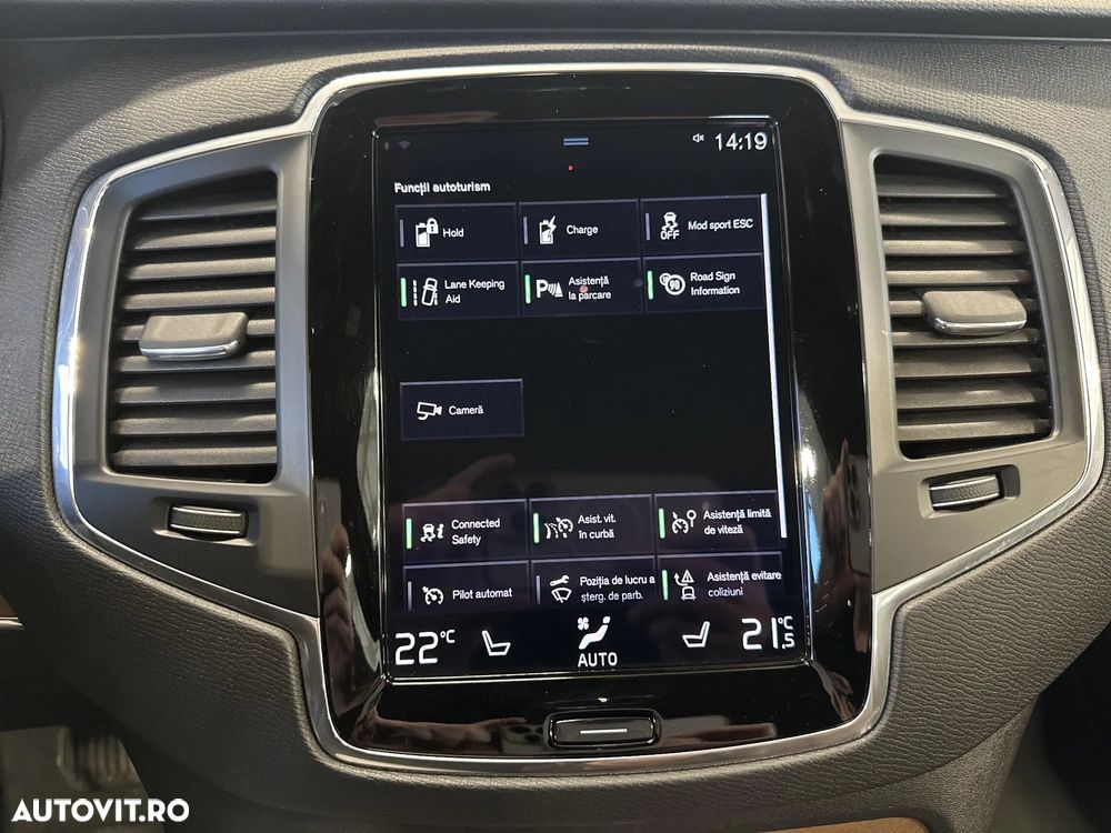 Volvo XC 90 T8 eAWD Momentum Pro - 21