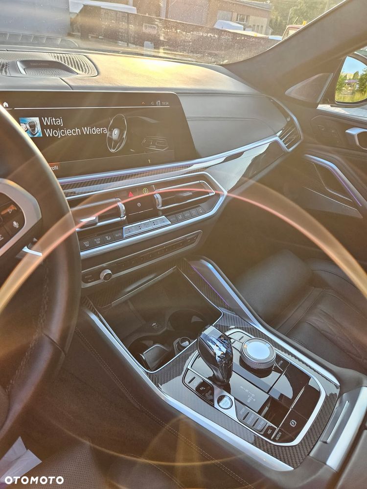 BMW X6 M50i - 14