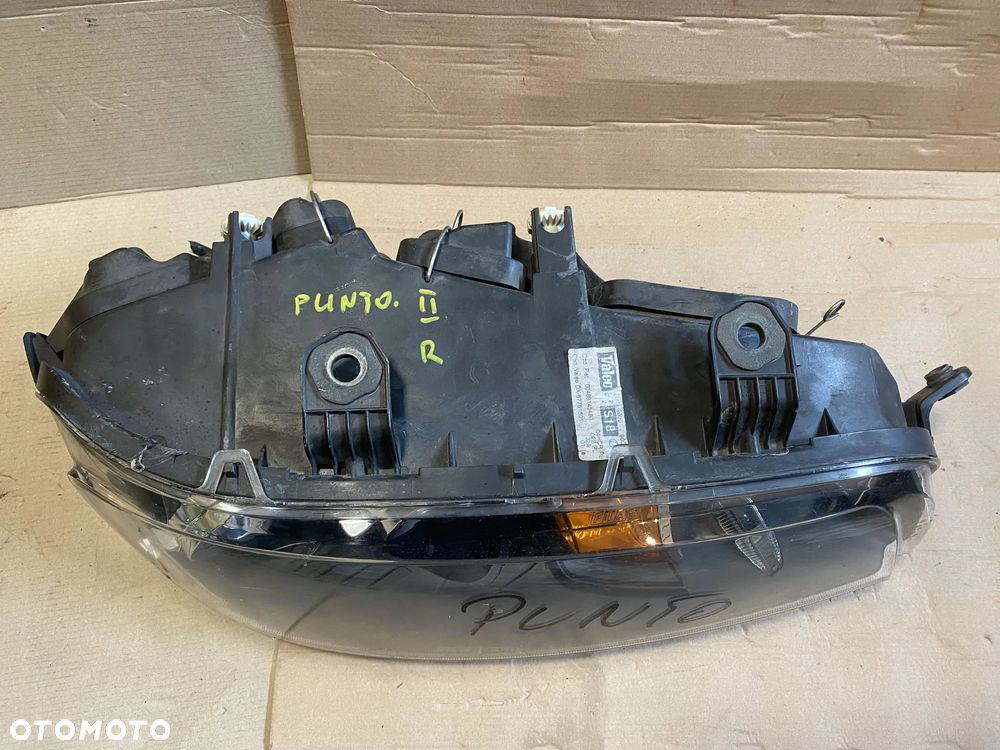 Lampa Fiat Punto II prawa OE - 2