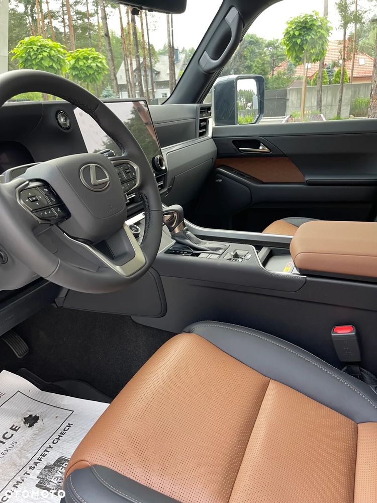 Lexus GX - 2