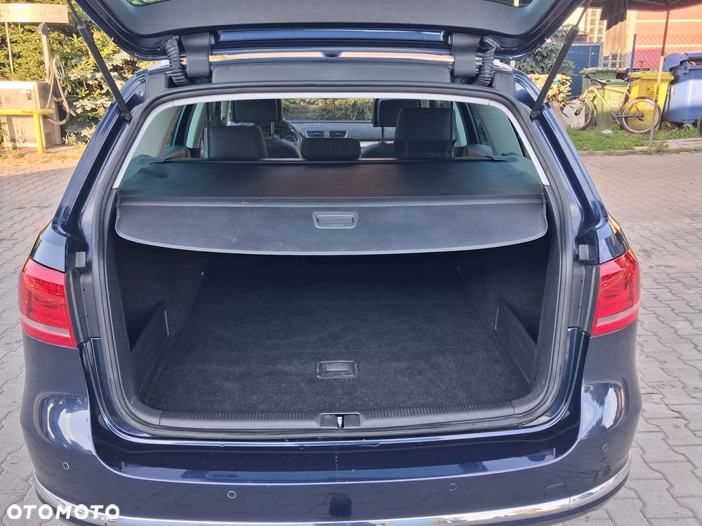 Volkswagen Passat 2.0 TDI BlueMotion Technology Highline - 20