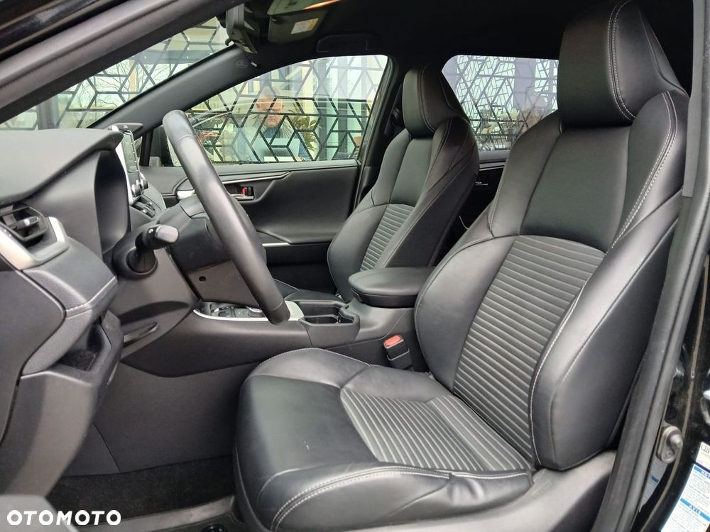 Toyota RAV4 2.5 Hybrid Black Edition by JBL 4x4 - 6