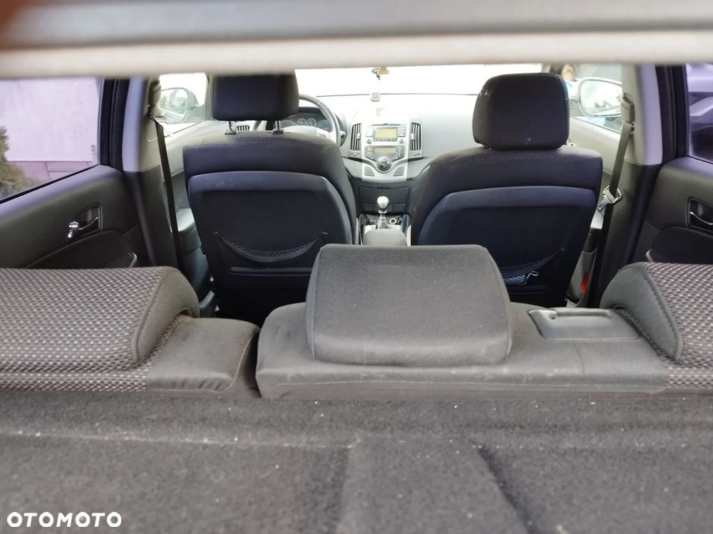 Hyundai i30 1.6 CRDI Classic - 3