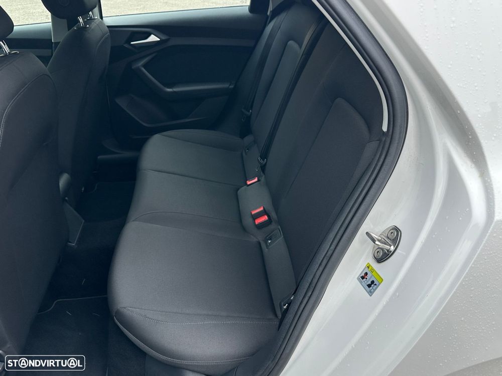 Audi A1 Sportback 30 TFSI Advanced S tronic - 10