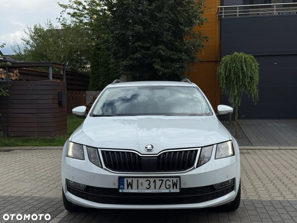 Skoda Octavia 1.6 TDI Ambition - 2