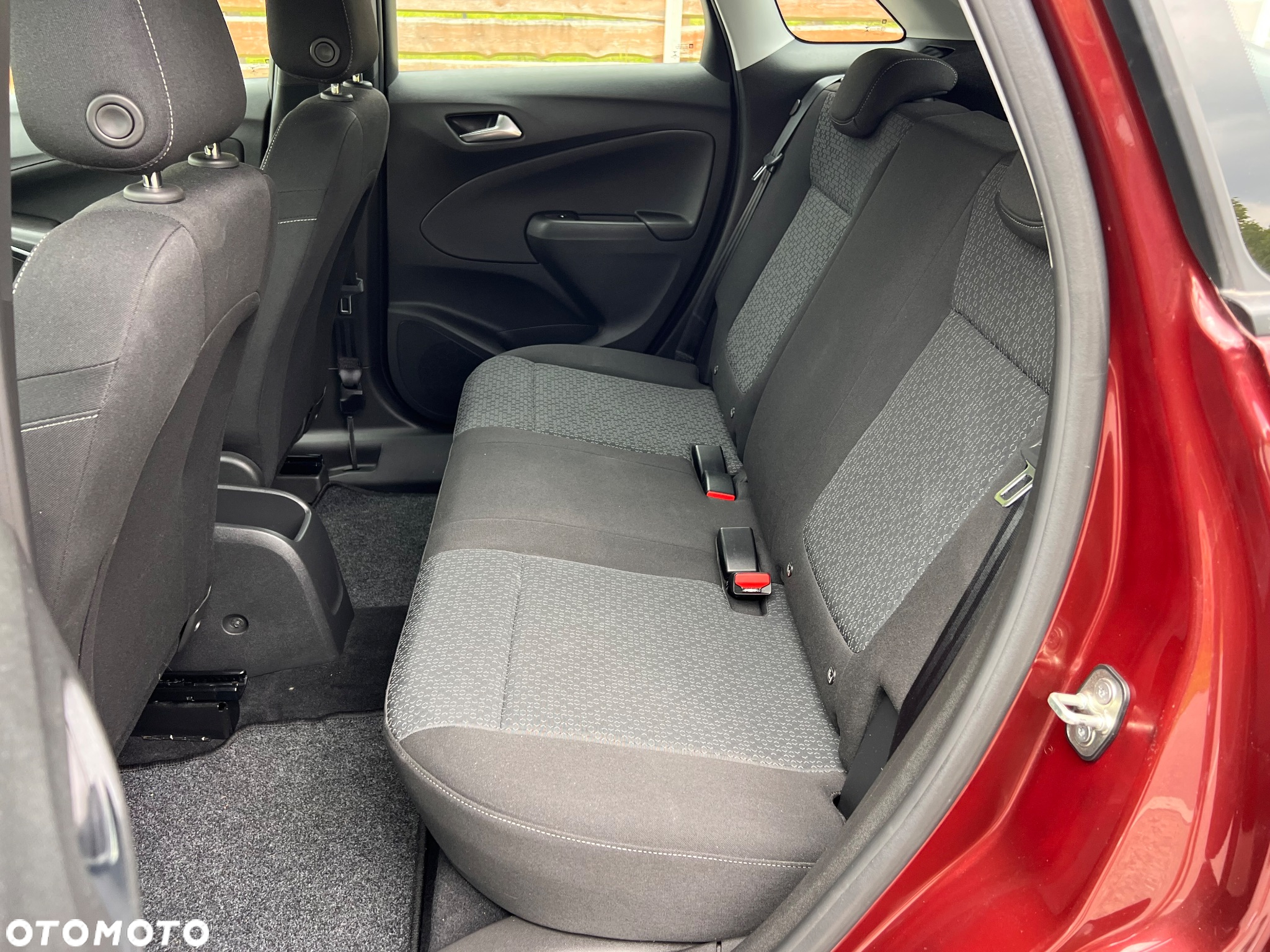 Opel Crossland X 1.2 T Elite S&S - 26