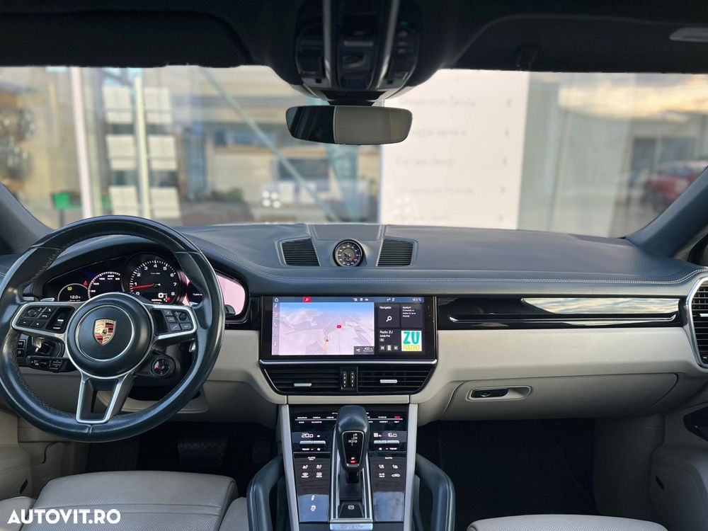 Porsche Cayenne - 13