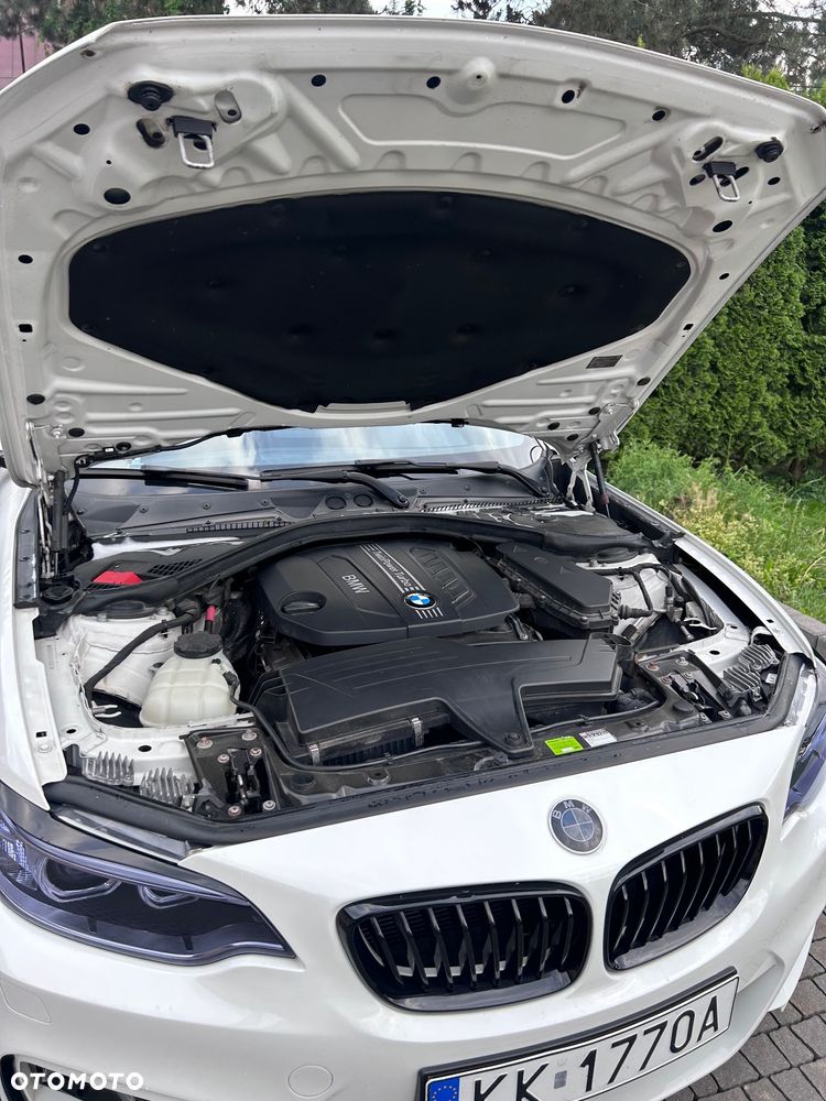 BMW Seria 2 220d Sport Line - 14
