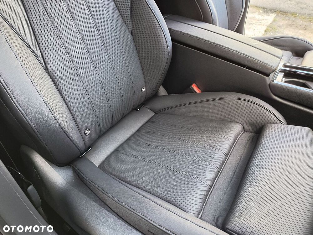 Skoda Superb 2.0 TDI SCR 4x4 L&K DSG - 41