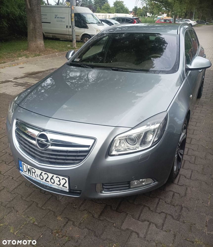 Opel Insignia - 1