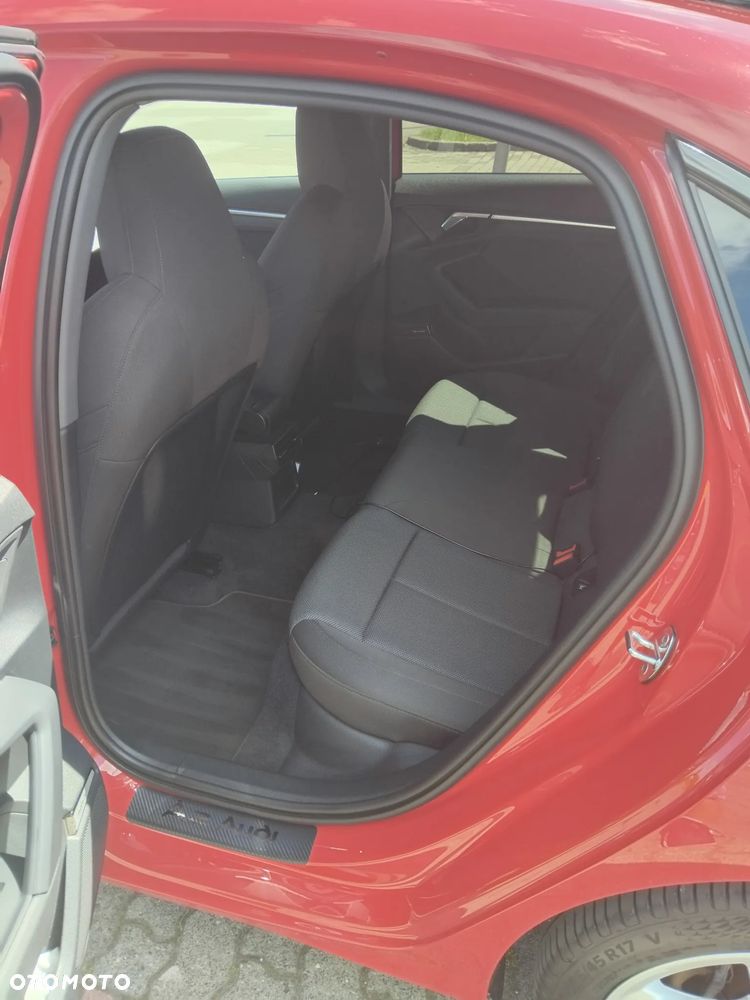 Audi A3 Limousine 35 TFSI mHEV S tronic - 8