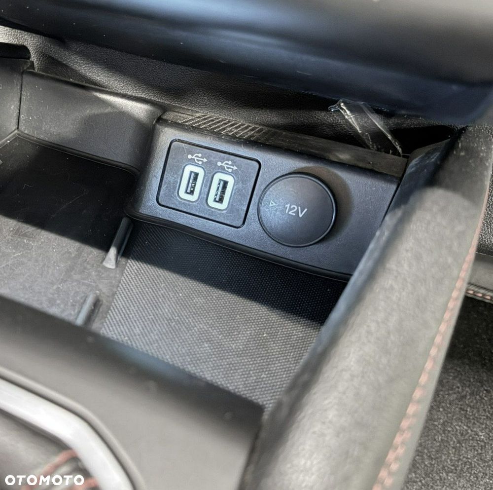 Ford Kuga 1.5 EcoBlue FWD ST-Line - 35