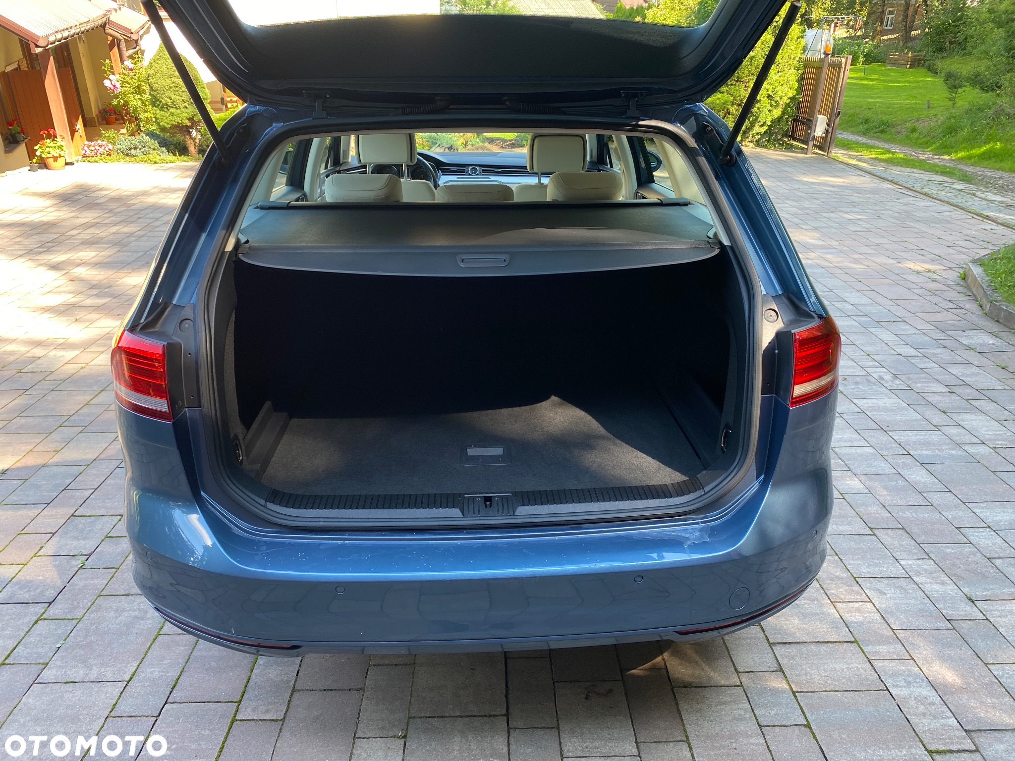 Volkswagen Passat Variant 2.0 TDI DSG (BlueMotion Technology) Comfortline - 12