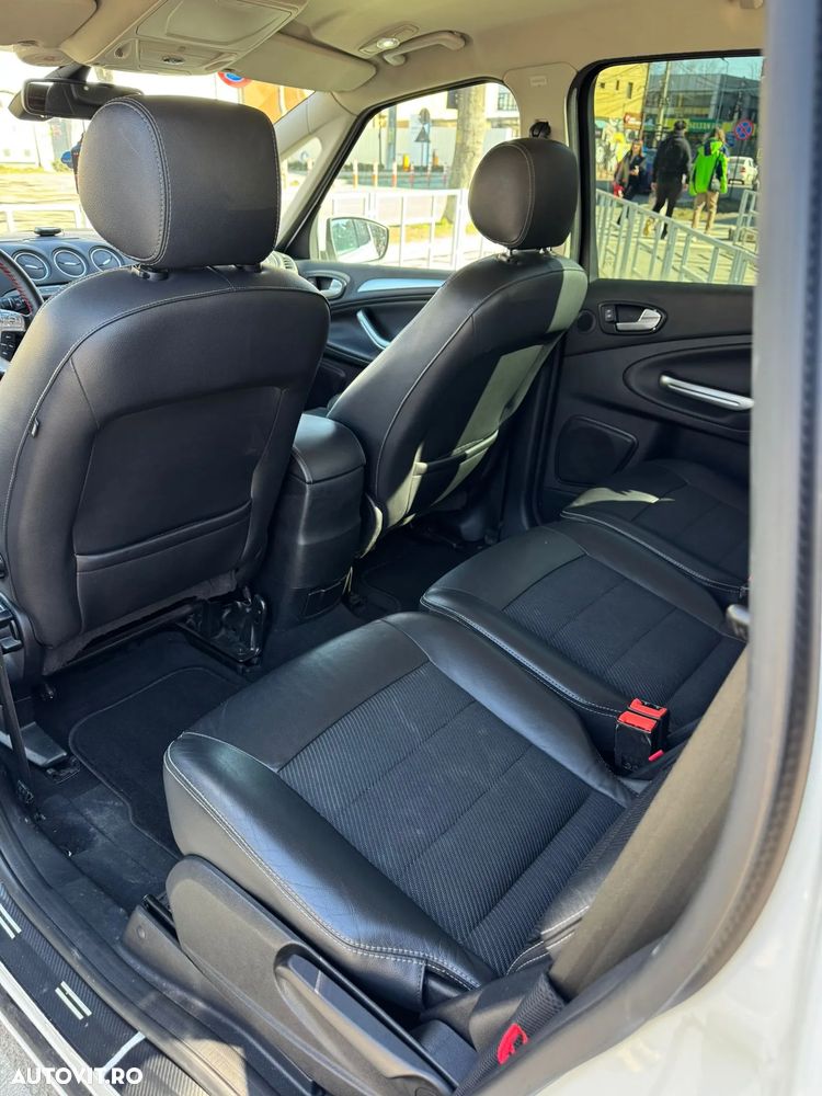 Ford S-Max 2.0 TDCi Powershift Titanium - 6