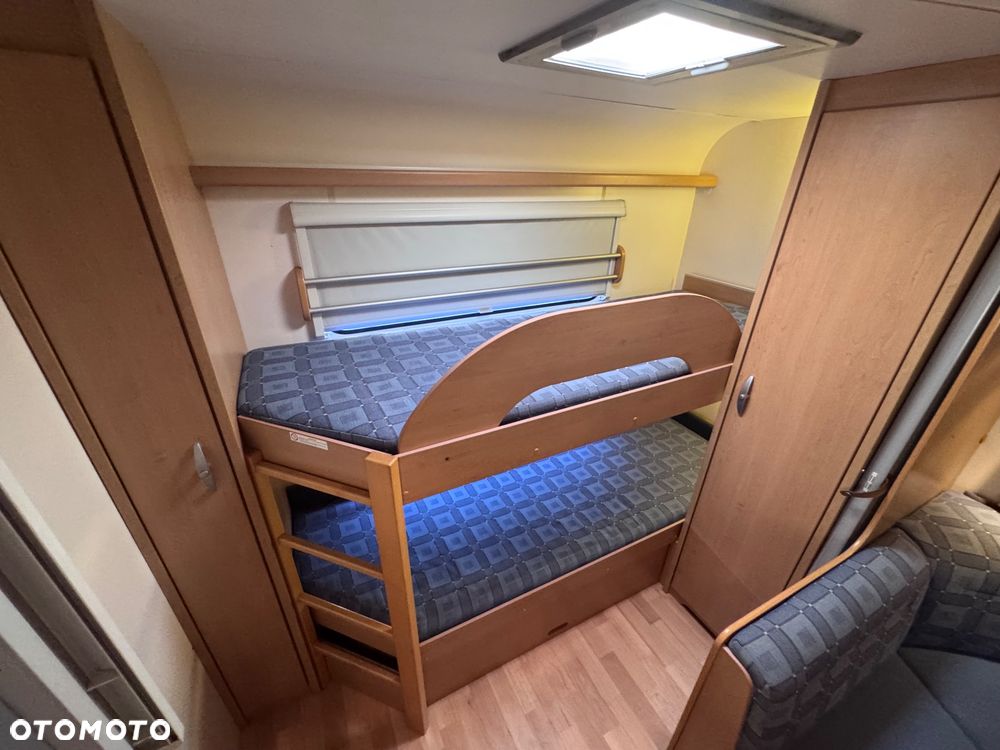 KNAUS Przyczepa kempingowa Knaus 550 łóżka piętrowe i markiza - 11