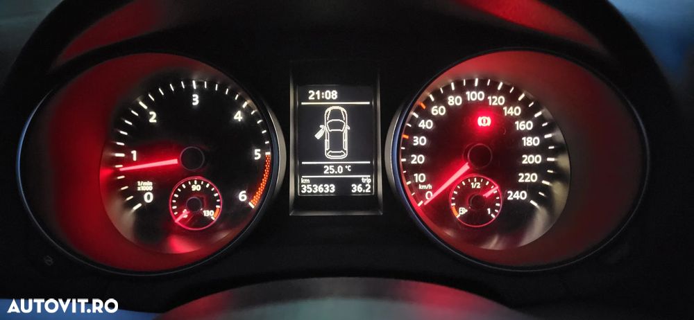 Volkswagen Golf 1.6 TDI DPF Comfortline - 7
