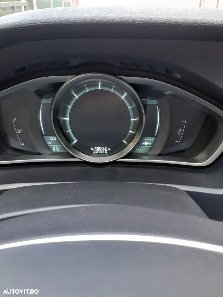 Volvo V40 D2 ECO Momentum - 6