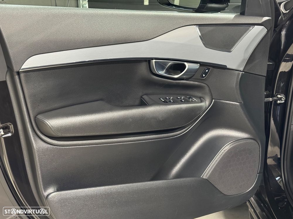 Volvo XC 90 2.0 D4 Momentum - 41