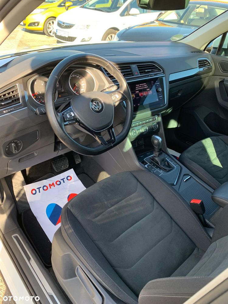 Volkswagen Tiguan - 23