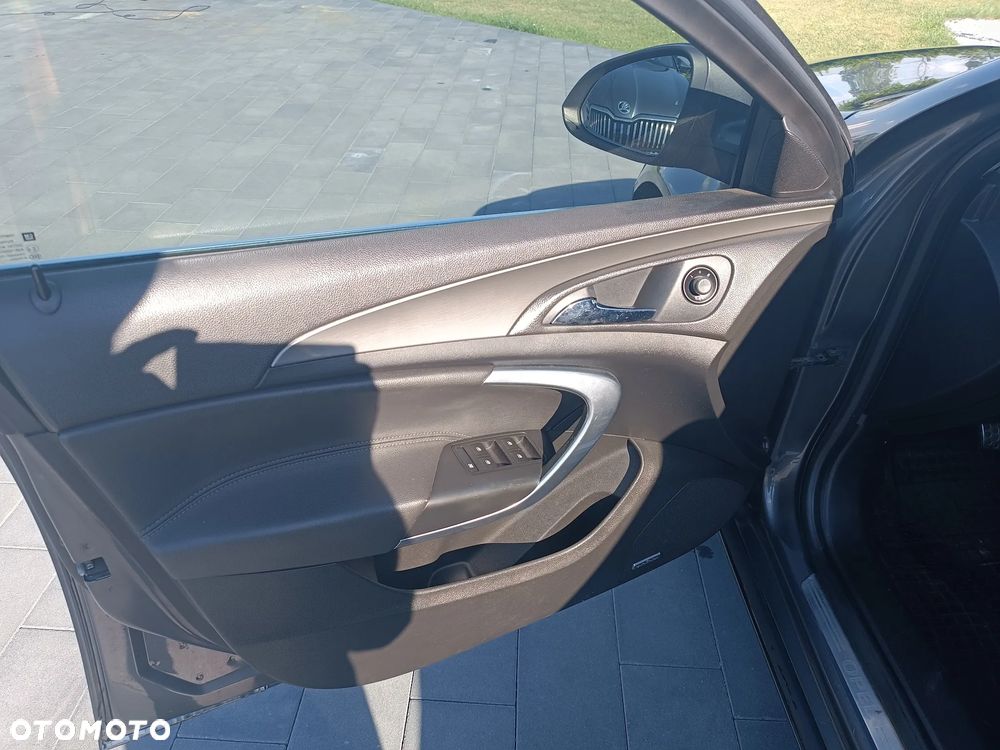 Opel Insignia 2.0 Turbo Cosmo - 22