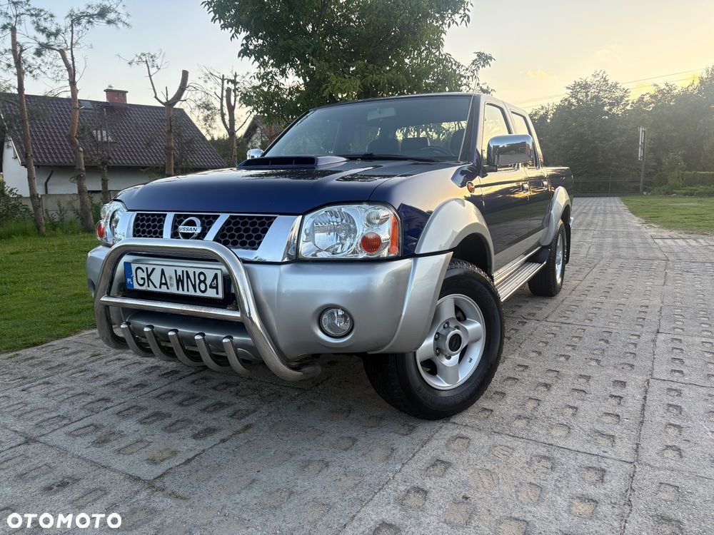 Nissan NP300 Pickup - 8