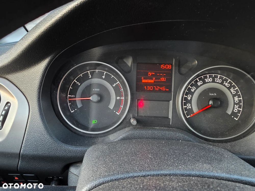 Peugeot 301 1.6 HDi Active - 4