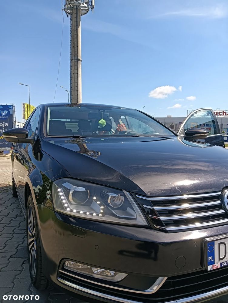 Volkswagen Passat 2.0 TDI Comfortline - 25
