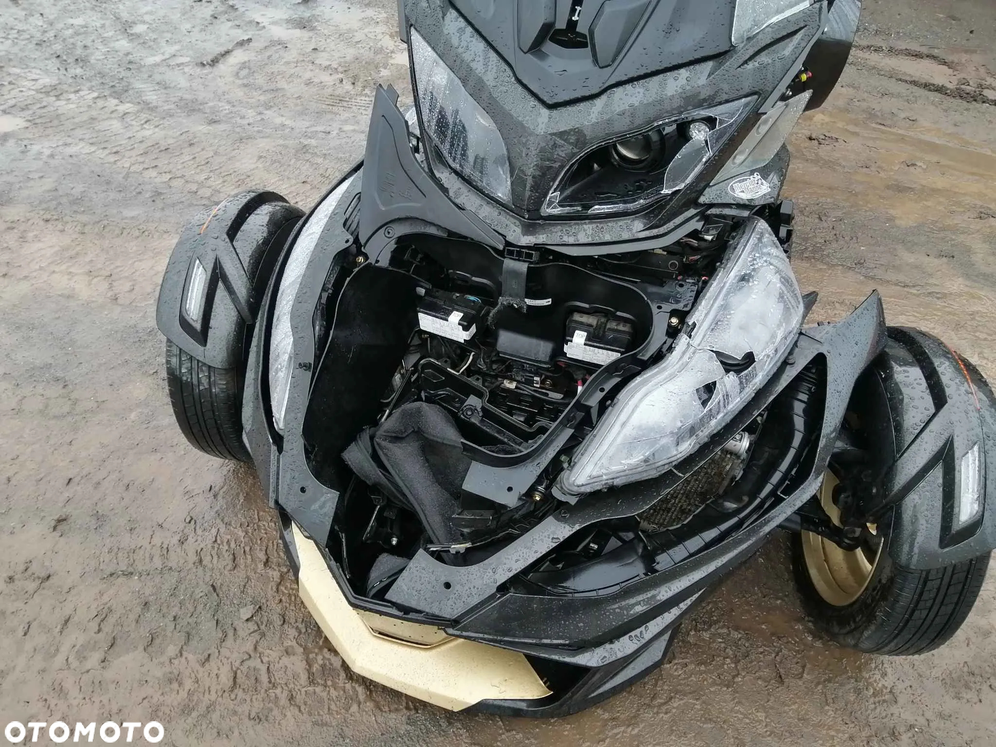 Can-Am Spyder - 6