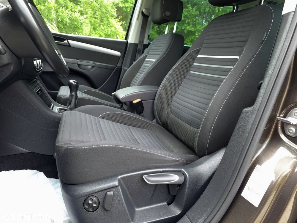 Volkswagen Sharan 2.0 TDI Highline - 13